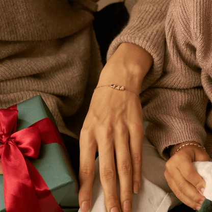 Personlig armbånd med hjerte og initial