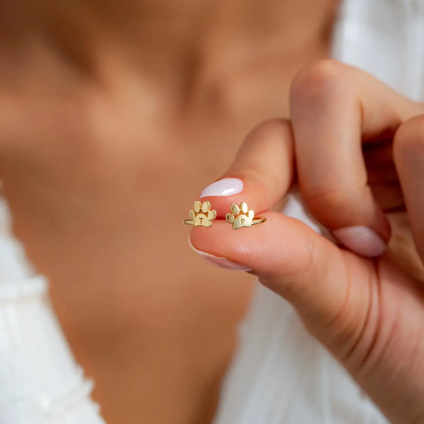 Personlig ring med kjæledyrets initial