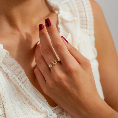 Personlig ring med kjæledyrets initial