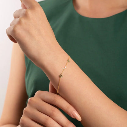 Personlig sideveis initialarmbånd