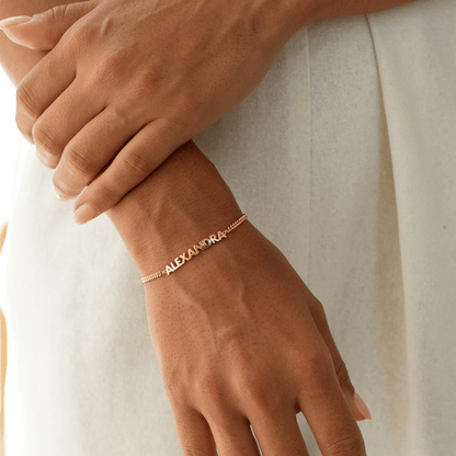 Personlig navnearmbånd